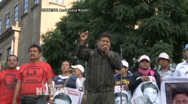 DemocracyNowEs's tweet photo. #Ayotzinapa11meses: Familiares y simpatizantes conmemoran la desaparición de los estudiantes http://t.co/rg4gd79Fgn http://t.co/lQsmFNyiyC