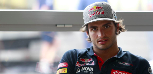 Must read: Some great personal insights from <a href="/carlosainz/">carlosainz</a> on life as an #F1 driver goo.gl/fb/LVEMdN