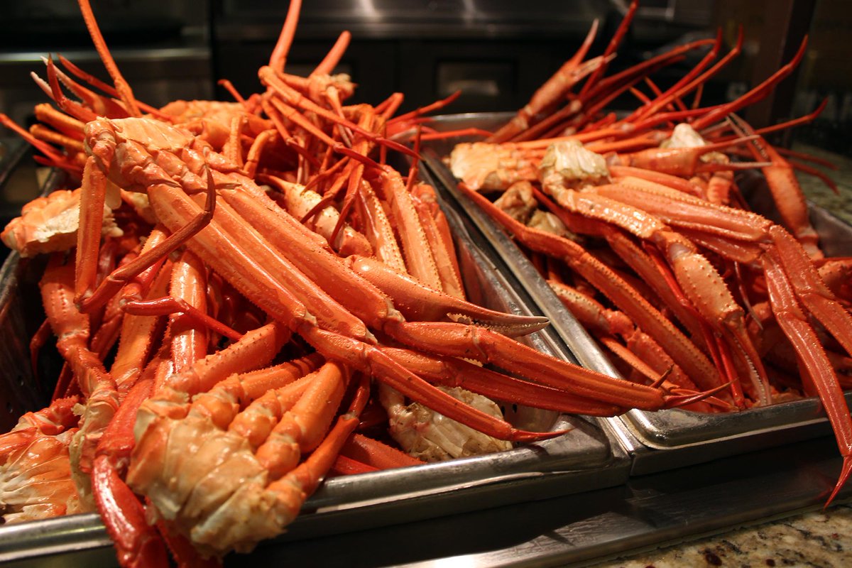 L Auberge Batonrouge On Twitter All You Can Eat Snow Crab Legs Are A Guest Favorite At The Buffet Check Them Out For Yourself Tonight 29 99 Http T Co V9wwlyipwl Twitter