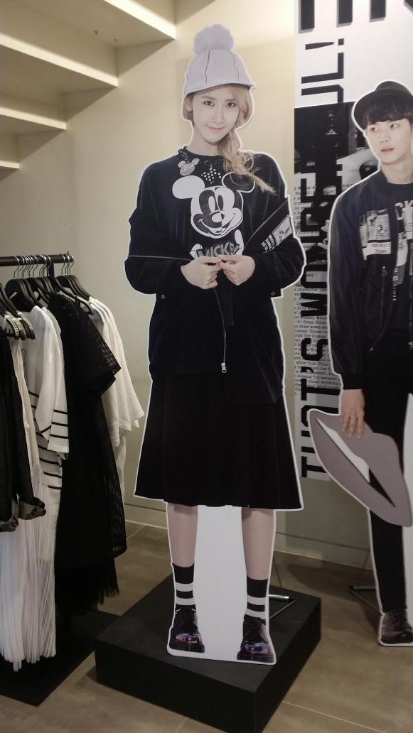 [OTHER][27-07-2015]YoonA trở thành người mẫu mới cho dòng thời trang "H:CONNECT" CNi1k_KUAAAyMAR