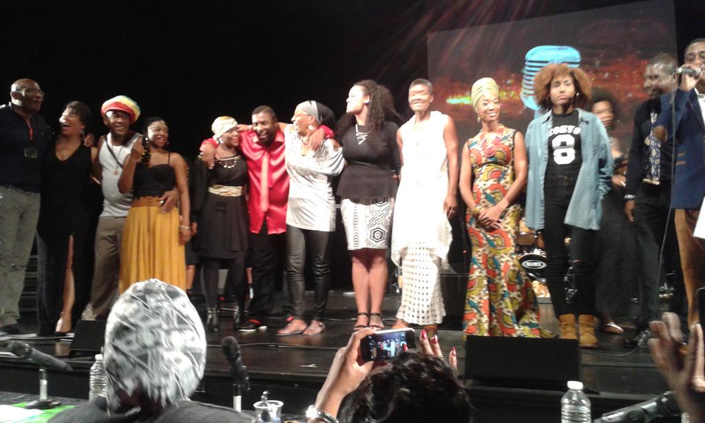 AudreySctt's tweet photo. #reggaestarfactor finalists @DJElayne @AleighciaSings @reggaestarfacto 
With their mentors http://t.co/uQrcpsExxb