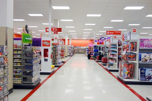 MomNewsDaily's tweet photo. Breaking: Mom Enters Target For Deodorant, Spends $600.  

http://t.co/TYmDQ6l917 http://t.co/wErPcnUlTm