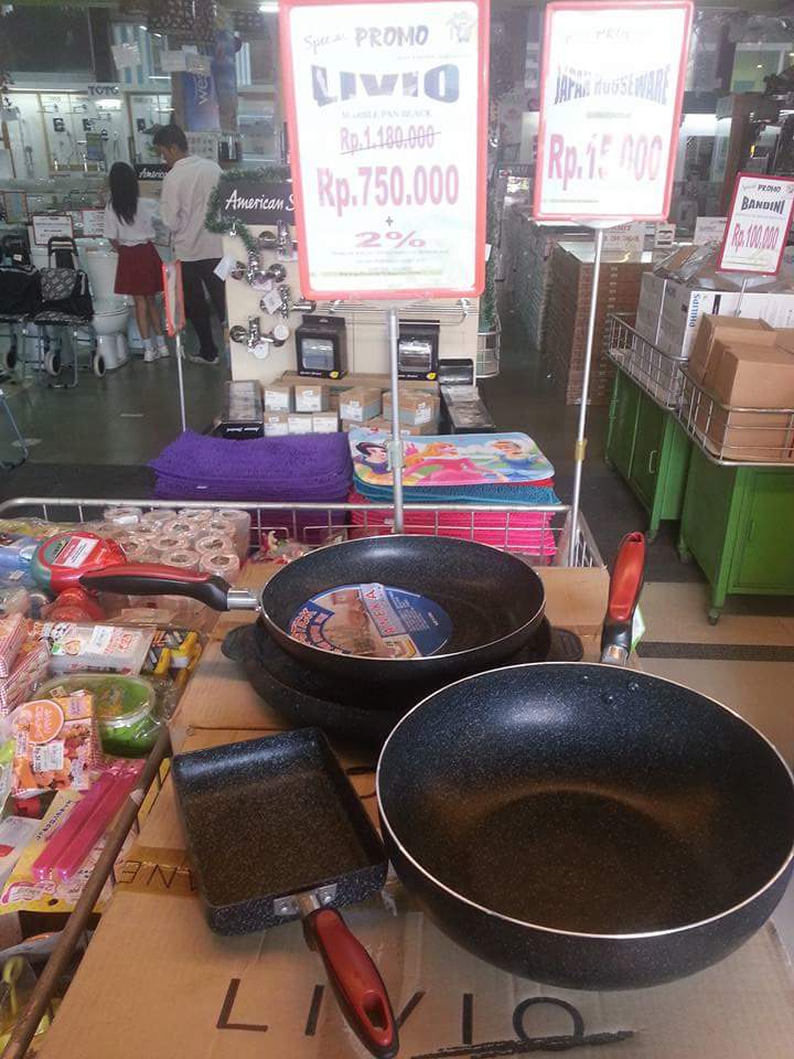 SAHCBogor's tweet photo. Masak tanpa minyak - marble pan set: barbeque, deep fry pan, egg fry pan, stir fry pan, hanya 750.000 utk 4 pcs http://t.co/1hqaLRZW6s