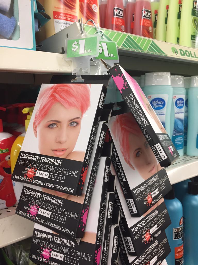 Lexylove_1998's tweet image. Guess who I seen at dollar tree today - 💋🅰 @imarleneking @miss_jillyb @PLLbigA #PLLfans