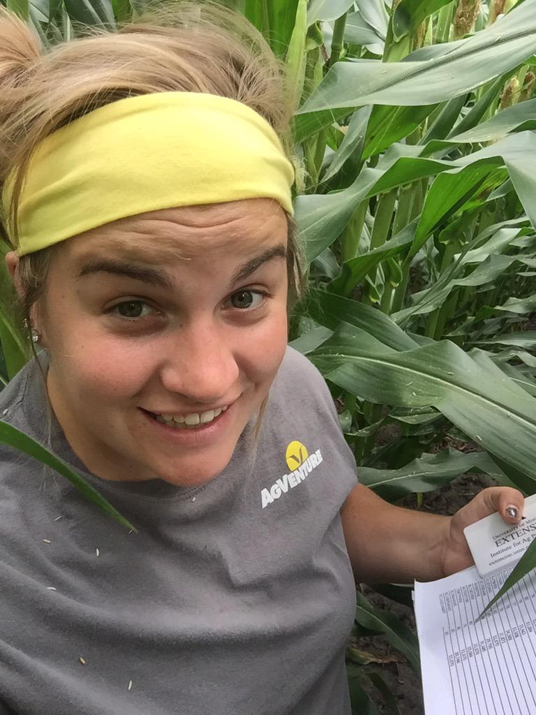 alyries's tweet photo. Today I wrapped up my internship with @AgVentureInc. Such a great experience! #agproud  #farm365 http://t.co/eOehrgcMEB