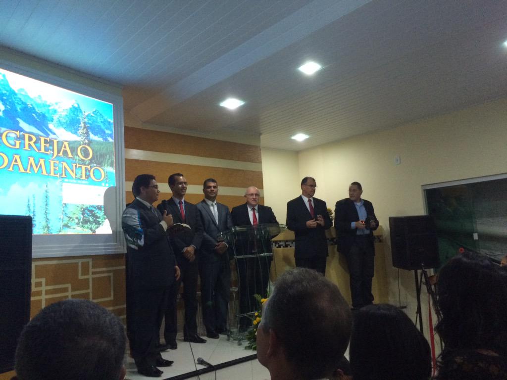 prbispo7's tweet photo. Lindo Santuário de Esperança é inaugurado em Jacobina/Ba. Parabéns Pr Tadeu Maniçoba.
@AdventistasBaSe @prcleilin http://t.co/kdouzHf2FH