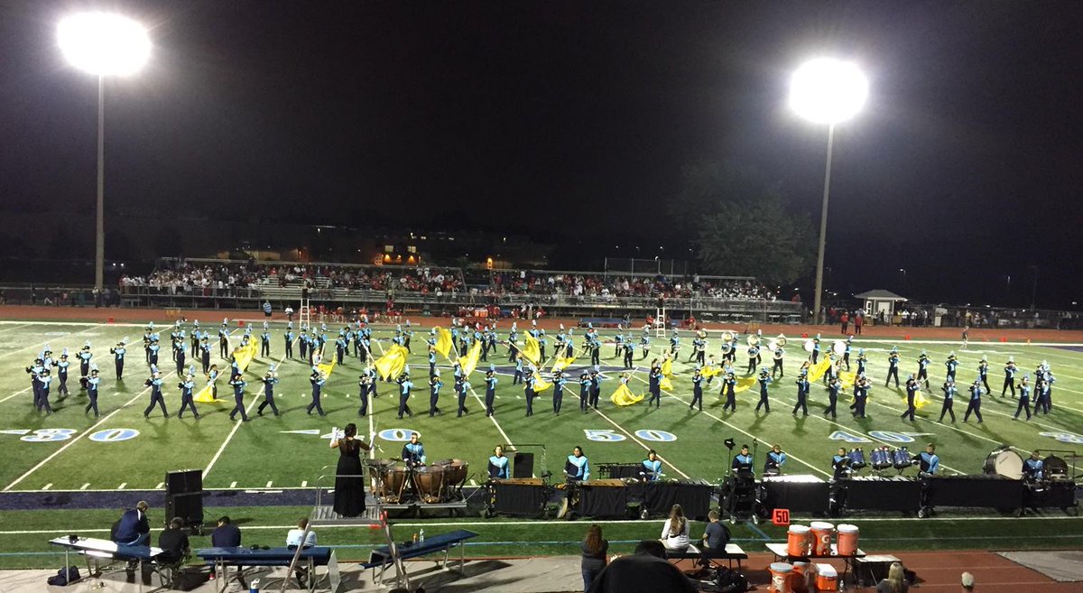 DGS_Bands's tweet photo. Halftime! http://t.co/a48UvnSS0C