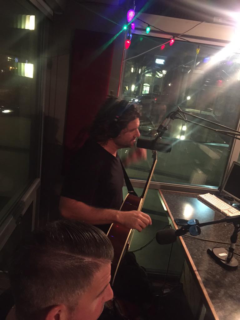 StaticBeach's tweet image. The man , @kevinlsousa live!