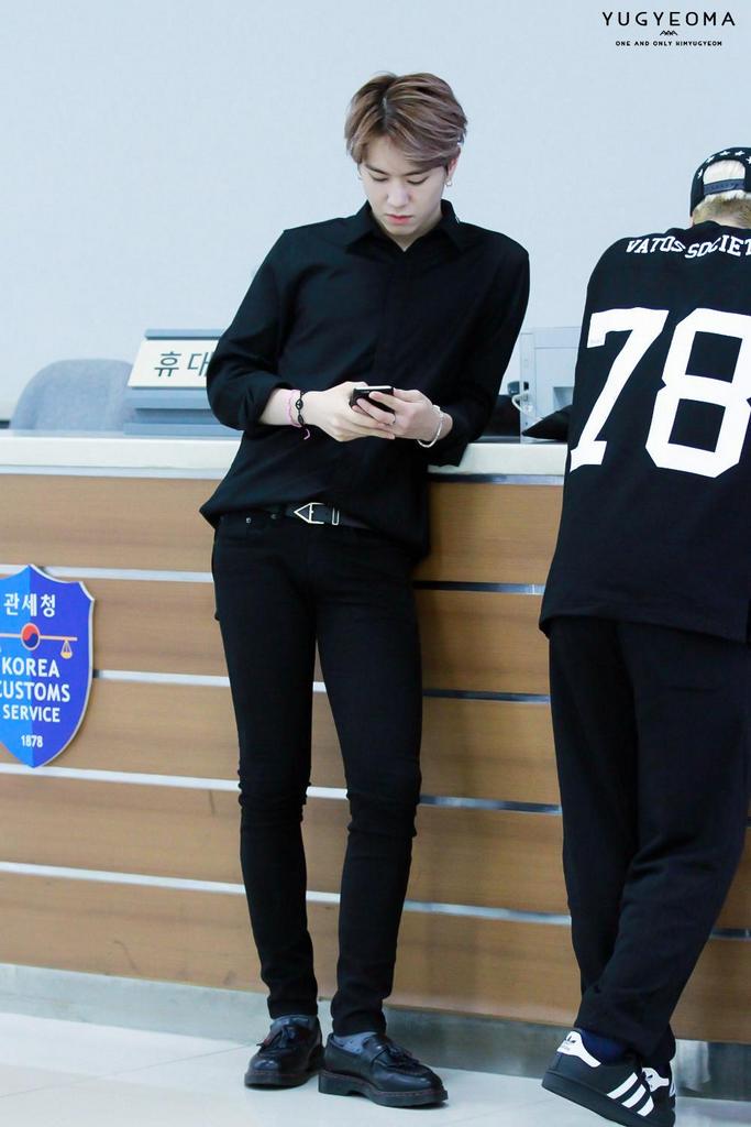 나이가 사기(?)인 아이돌 맴버 | 인스티즈