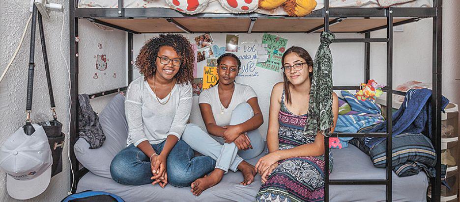 הצעירים שמתעקשים לא להתבכיין ואומרים "לא" למדינת תל אביב mrkr.li/1tU