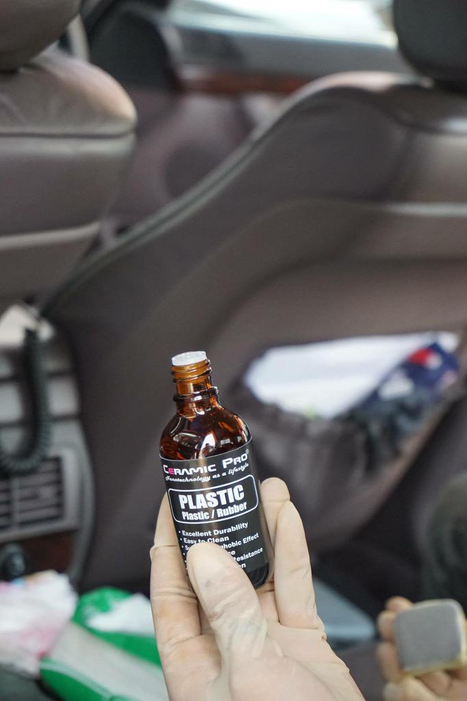 CeramicproID's tweet image. Live coating interior &amp;amp; eksterior BMW ALPINA 730 iL @GIIAS_ID