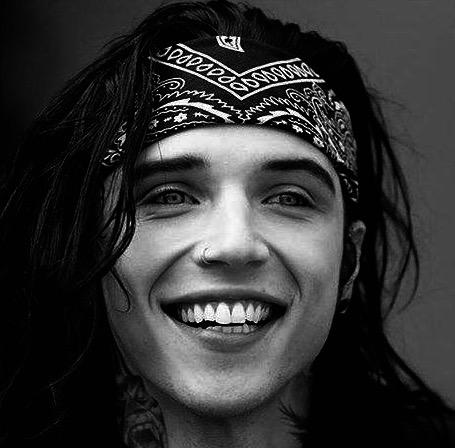 Andy_RPGSSCL2's tweet image. Moi quand je vois que vous cassez tous vos couples..