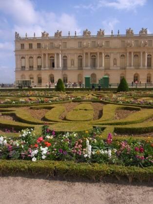 フランス写真でエア旅行 大トリアノン宮殿 Fr Le Grand Trianon ヴェルサイユ宮殿の庭園にある離宮の一つ 1670年 ルイ14世が中国風の小宮殿を建造し 1687年ジュール アルドゥアン マンサールの設計により改築したもの T Co