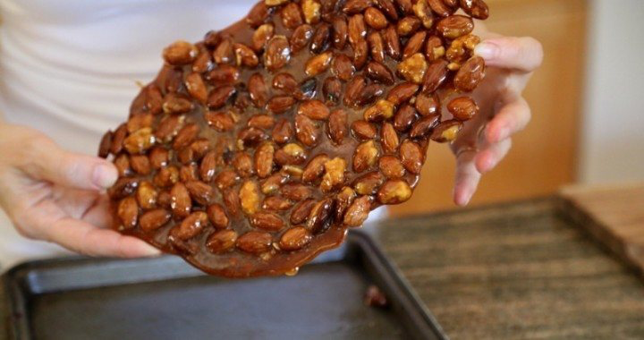 heghine_h's tweet image. Almond Brittle sumo.ly/alBw