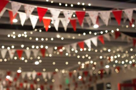 A busy bank holiday in Bude! Why not head to crooklets for the day and then enjoy a meal at Starboard in the evening?