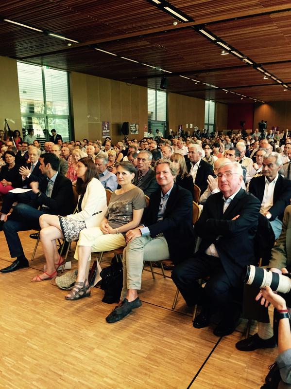 View image on Twitter