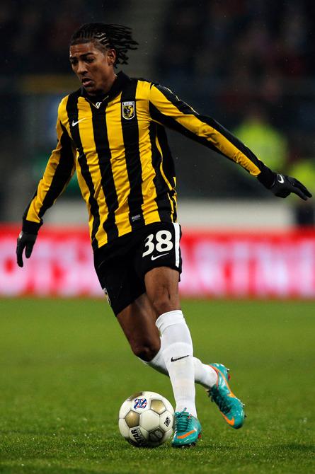 Happy 25th birthday to the one and only Patrick Van Aanholt! Congratulations! 