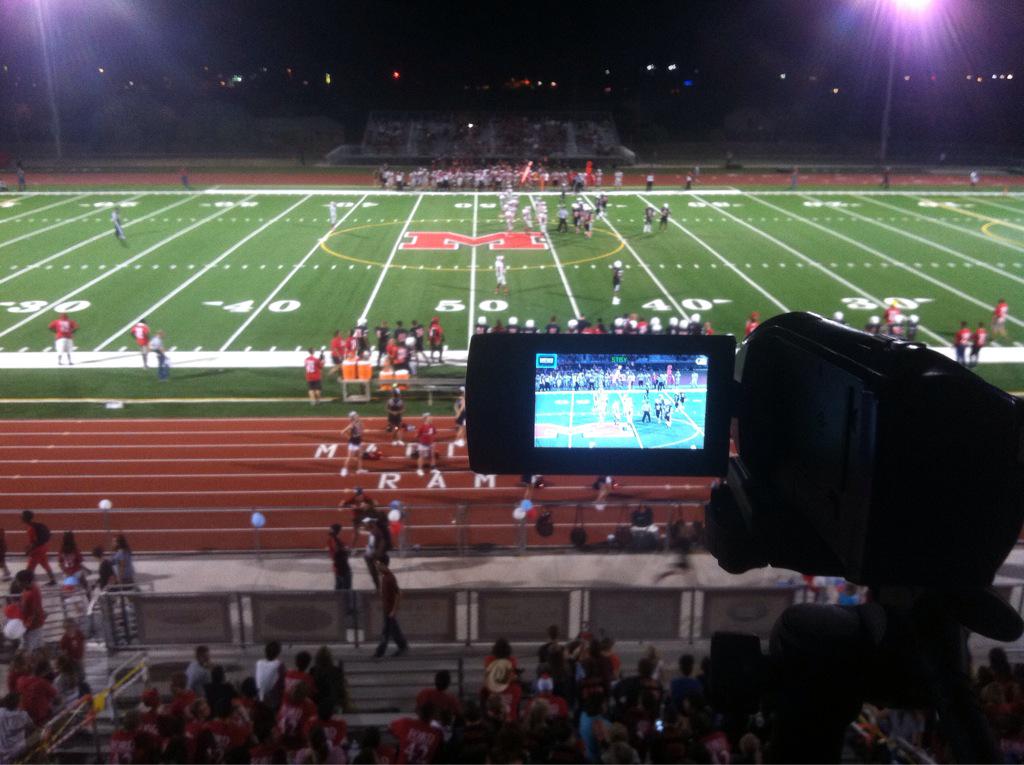 eternl20's tweet photo. Fun night last night working with MHS filming their varsity game. Thanks for the amazing opurtunity @RMannouncements http://t.co/FMtQp5M32X