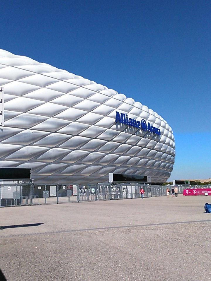 ここへ到着する Adidas ジャージ 最高のイラスト