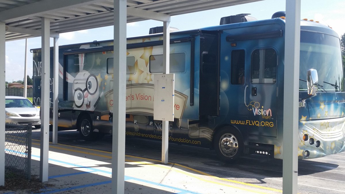 FranklinPark_'s tweet image. Thank you Florida's Vision Quest for providing free vision checks and glasses. #leetweets @FLVisionQuest