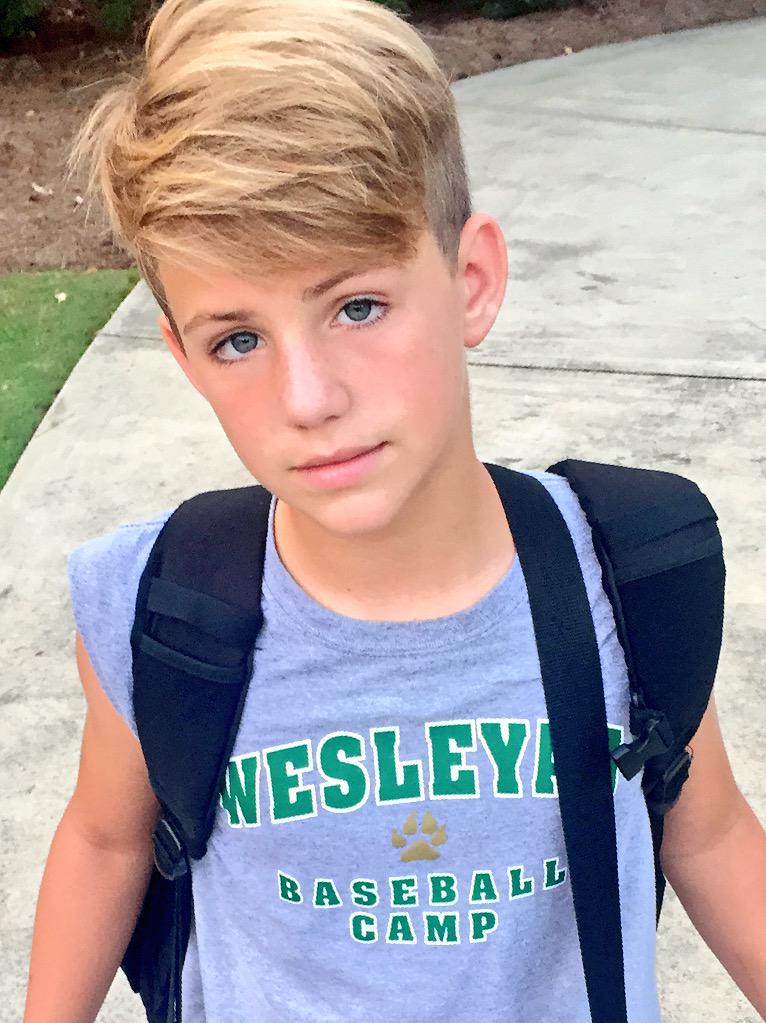 Cock 15. Mattyb 13. MATTYBRAPS В 13 лет. MATTYBRAPS сестра. Стрижки для подростков 15 лет.