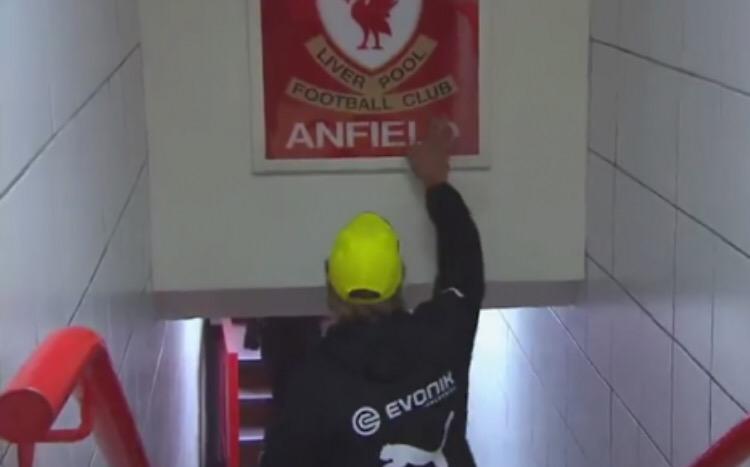 Substitution
out: Rodgers
In: Klopp
#Klopp4TheKop