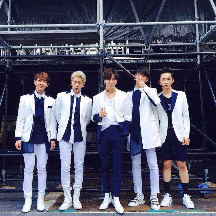 おにゅ🐇💫 / 95 #SHINee好きな人と猛烈に絡みたくて絡みたくて仕方がないのでSHINee好きな人がRTしてくれたらフォローしますのでこれを見たSHINee好きな人は是非RT拡散してくださいしゃをおるかもぉおおおおおおおおん