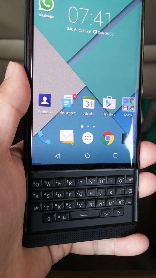 _Syria_'s tweet photo. BlackBerry Venice #Venice #BlackBerryVenice #AndroidBerry #BerryAndroid #BlackBerryAndroid #Android http://t.co/5dbHSjl0qq