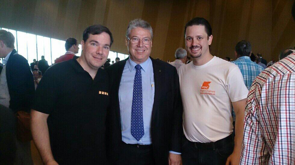CBarbezat's tweet photo. Super congrès du PDC Suisse et de très belles rencontres! #CHvote #EF2015 @CVP_PDC http://t.co/BN0xYYw3j5