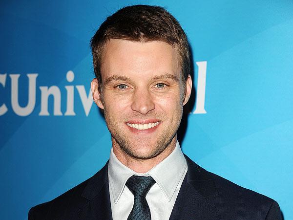 6Remaining's tweet photo. spotlight on @Jesse_Spencer http://t.co/CMuYfOJEU3