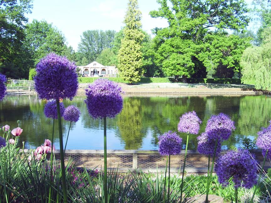 The fabulous #Berkshire #Salvage&amp; #Vintage Fair...Don't miss it! Kindly Retweet many thanks
bentleysfairs.co.uk