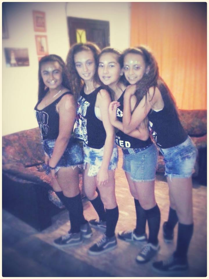 TatiiGonzalez22's tweet image. La vida sigue y tu te quedas atras 
#Envilla