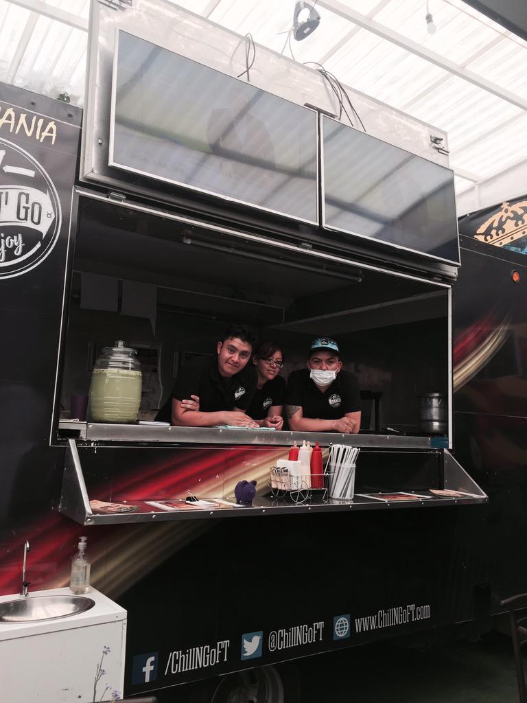 ¡Listos en la <a href="/latruckeria/">La Truckería</a> ! #salchichasalemanas #MeatBall #PapasAlHorno ¡ven a probar! 😎 #NoTeLoPuedesPerder