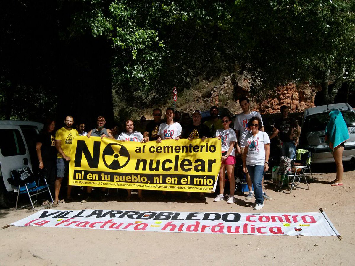 Jornada de hoy en el #ParqueNatural de las #LagunasDeRuidera amenazadas de #fracking (acuífero 23) y x #ATC La Mancha