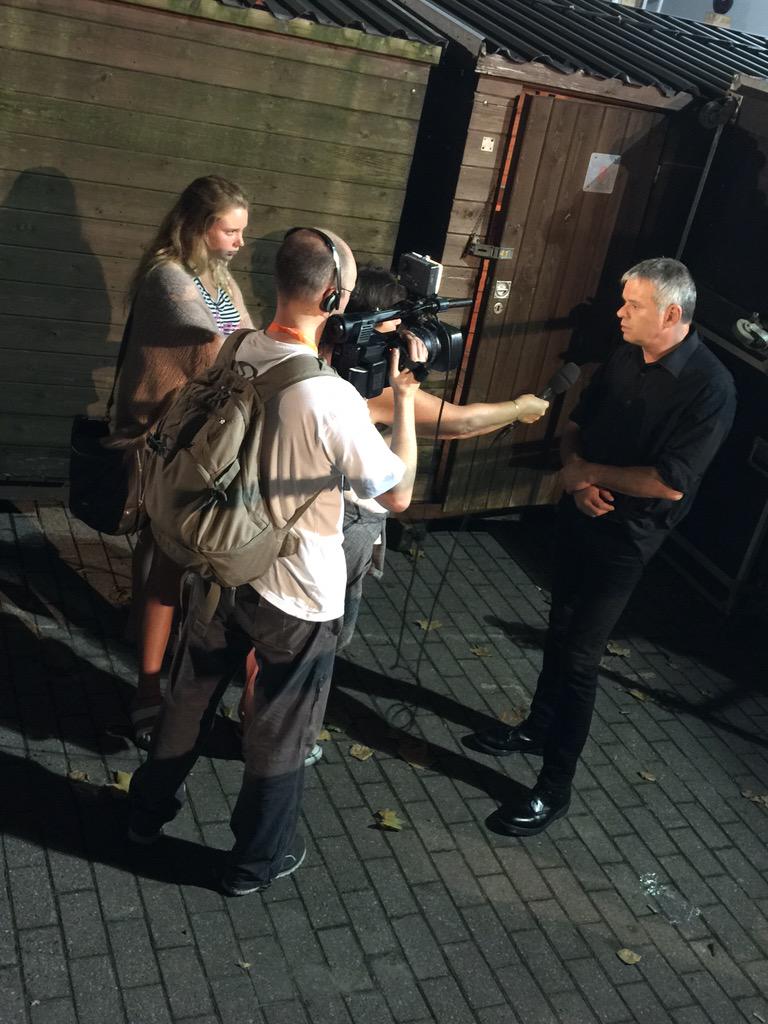 FiestaOfficiel's tweet photo. @Televesdre est dans la place. Suivez l'actualité pour découvrir l'ambiance du festival. http://t.co/41qBVKeVUe