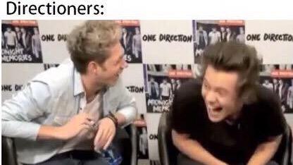 h4rryfer's tweet image. -One Direction grabo Drag Me Down en la Nasa
-CD9 va a grabar en el aeropuerto 😂 bye NO #SoyCoder