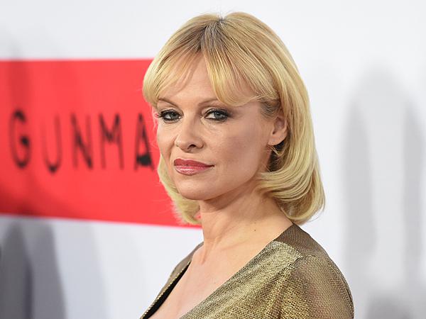 Pamela Anderson Giovane