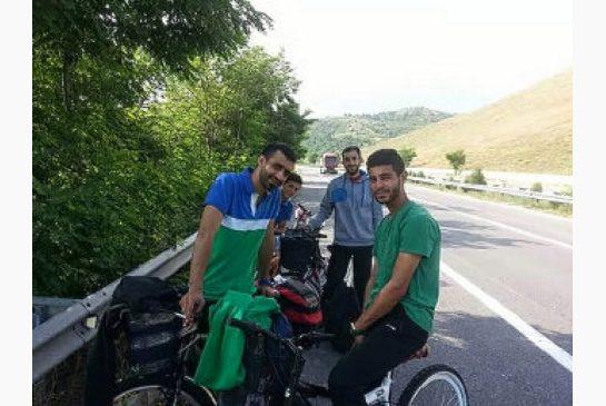 TorontoStar's tweet image. Two men who left turmoil in Syria are trying to make new lives in Europe. This is their story. on.thestar.com/1PEPp5F