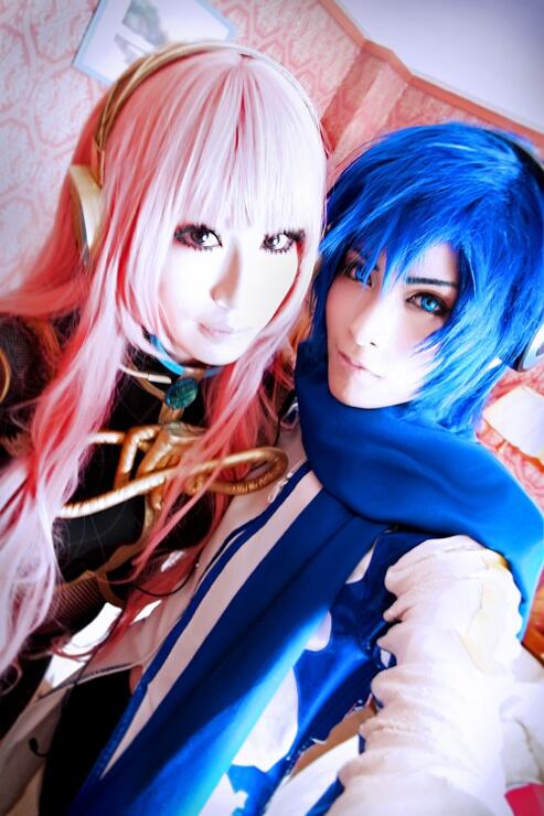 cosplaybelle's tweet photo. VOCALOID  KAITO(YUEGENE) http://t.co/tHEXzbZn5I http://t.co/ceVwsU1GxE