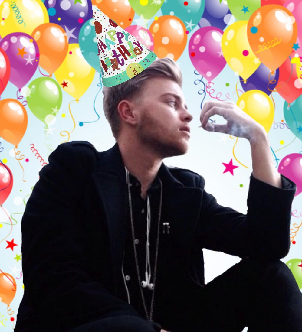  HAPPY BIRTHDAY     