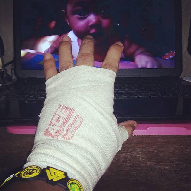 w0rksofm4n's tweet image. #DaysOfCoding #CarpalTunnelofLove #oñe | bit.ly/1UdS3Wu |