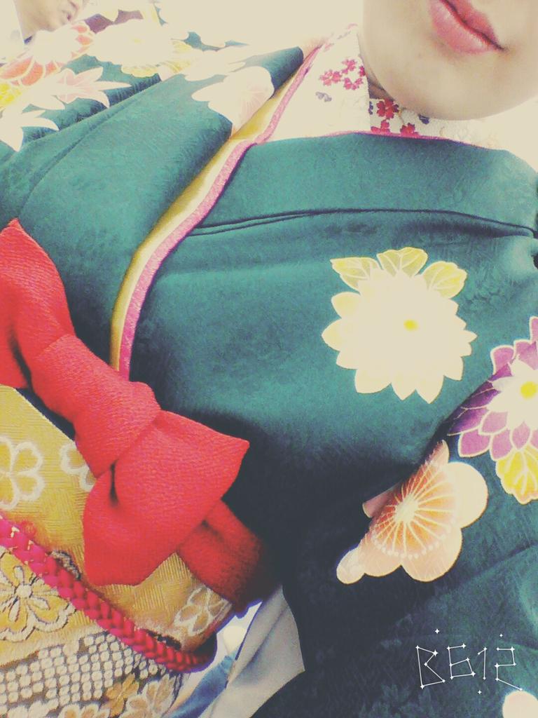 amnos_arasick's tweet photo. 振り袖見てきた！
大好きな相葉さん色
これにした((^-^)) http://t.co/oXAfyAWVLX
