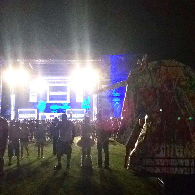 FTBstadium's tweet photo. "And as always, peace, love and music." That's a wrap, everybody!
Thank you all for coming out! #BIGBang #LIC15 http://t.co/GsTM69s2ei