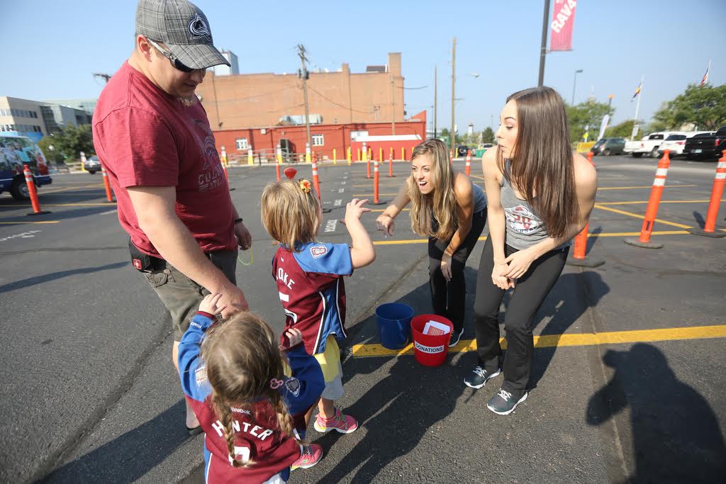 BlakeWollenberg's tweet photo. Had a blast donating sporting goods equipment to the @Avalanche today. Thanks to @AvsIceGirls, Photos by @m2foto http://t.co/uAvpwwfVAV