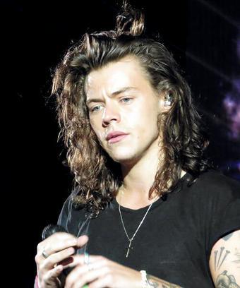 zjmdepre's tweet photo. To aqui imaginando como vai ser Harry de cabelo curto de novo #OTRADetroit http://t.co/OxDeEYWkxk