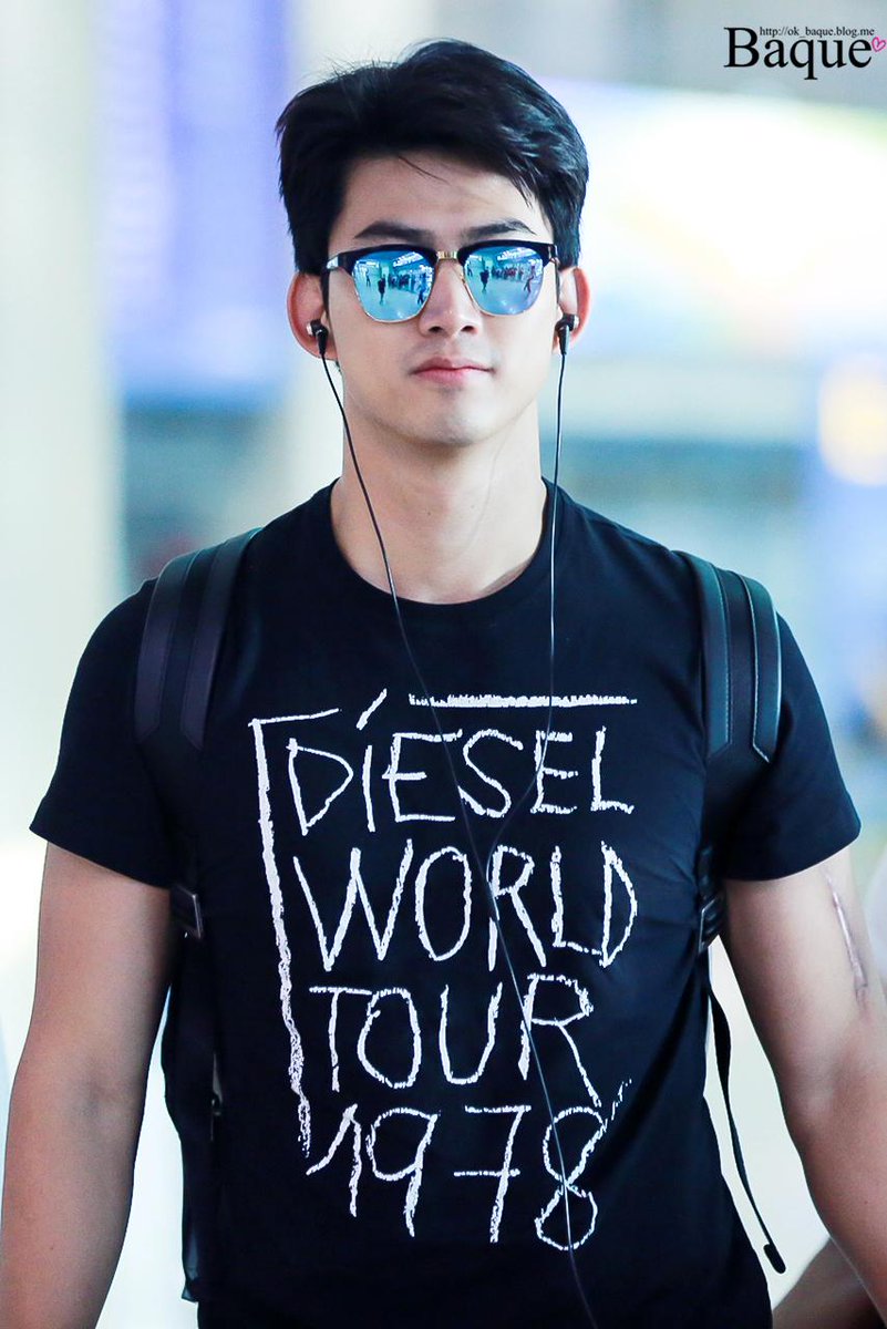 [Appreciation] Taecyeon is back to black hair... even more stunning