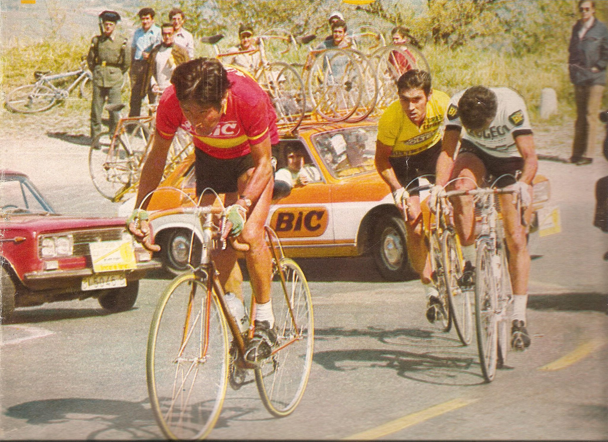 Fotos históricas o chulas de CICLISMO CNpLjAoWgAAUlW9