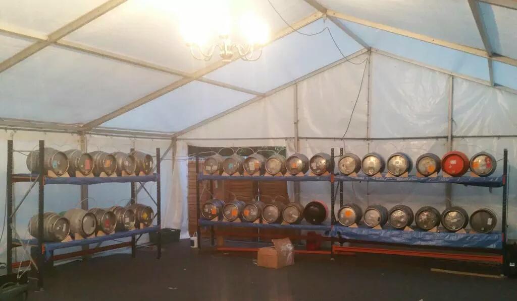 The @Globe_Nantwich's #FestivalOfBeer2 is on all BH weekend, 40+beers, ciders, BBQ, family friendly... And its FREE!