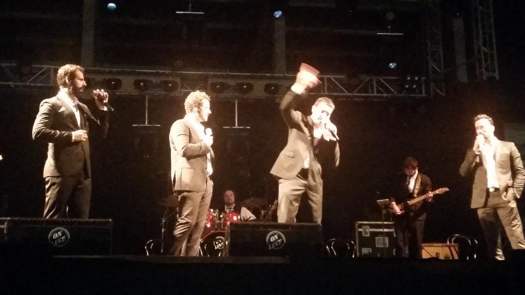 .<a href="/davidordinas/">DAVID ORDINAS</a> con <a href="/pokerdevoces/">Poker de Voces</a> en #ParcMunicipalSaTorre de FELANITX (Mallorca) 29 agosto 2015