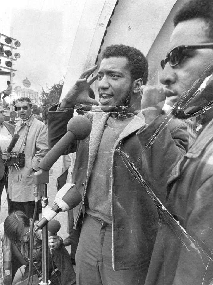 Happy Birthday to Fred Hampton, who would have turned 67 today! 